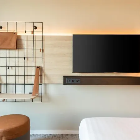 Moxy Paris Val D'europe 3* Montevrain