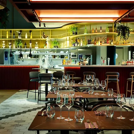 Hotel Moxy Paris Val D'europe