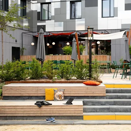 Moxy Paris Val D'europe 3*