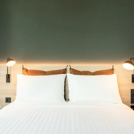 Hotel Moxy Paris Val D'europe